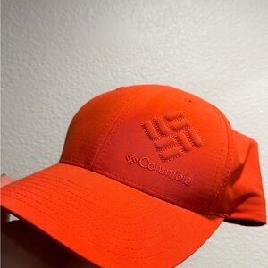 Columbia Maxtrail 110 Cap Wildfire